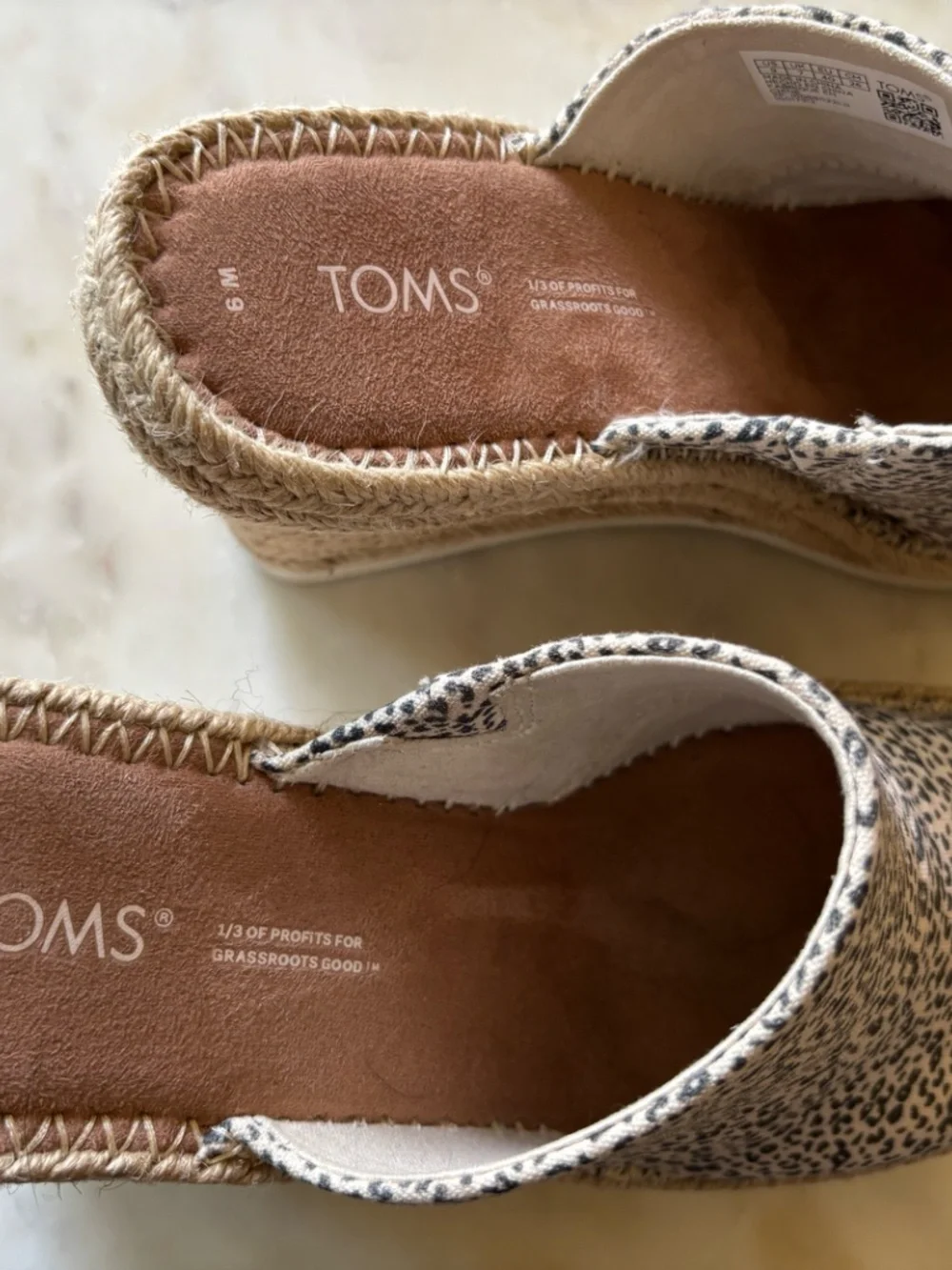 TOMS Leopard Print Espadrille Wedge Slide Sandals Women's Size 9